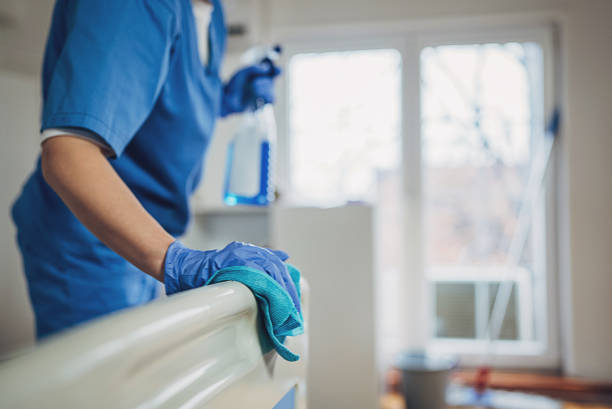 Clinical Cleaning Services
Terminal Cleaning Services
EVS
Janitorial